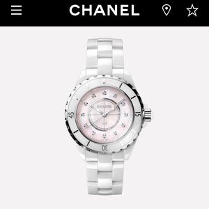 Meet your Posher, Chanel